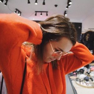 Meet your Posher, Miranda